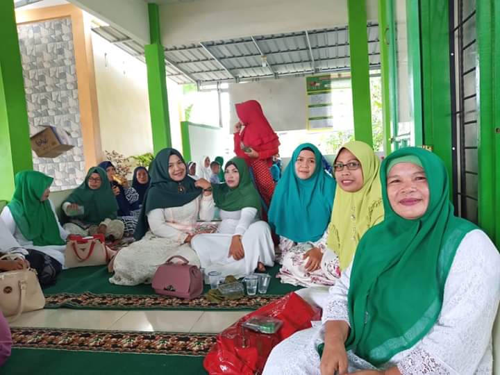 Bupati Labuhanbatu Hadiri Wirid Akbar