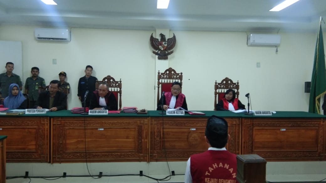 Terdakwa Pembunuhan Sadis Divonis 15 Tahun