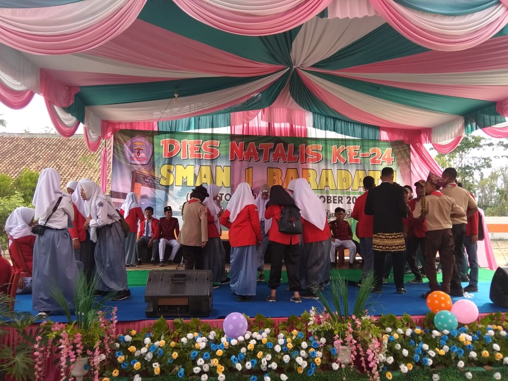HUT ke-24 Siswa SMAN 01 Badaratu Gelar Berbagai Kegiatan