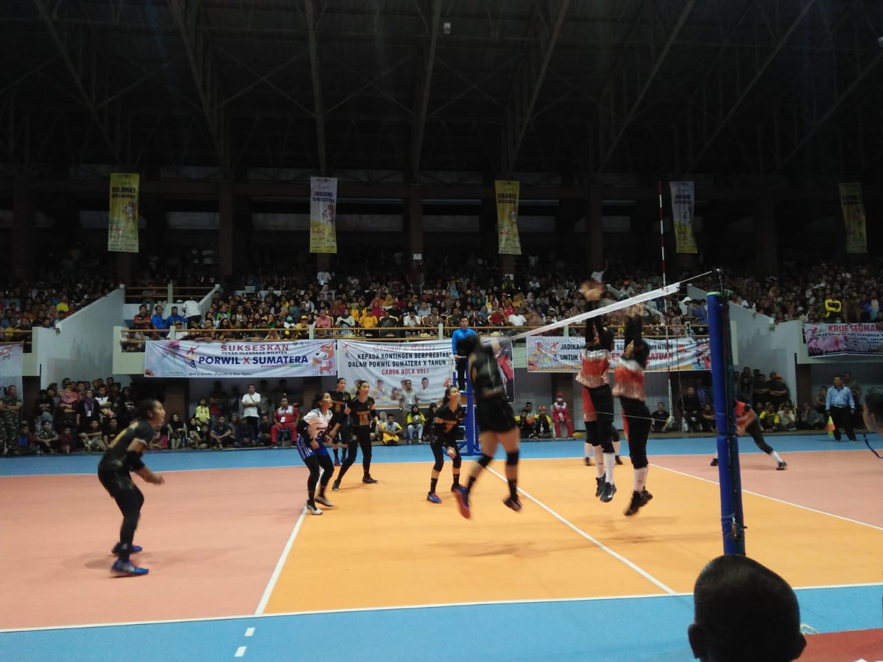 Tim Volly Putri Bengkulu Dulang Emas