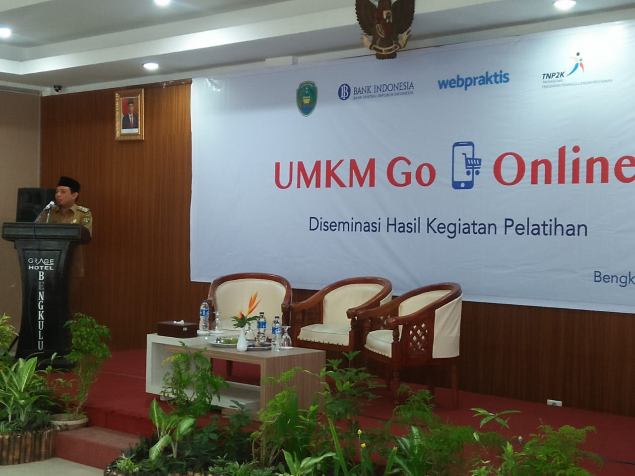 Diskop UKM dan TNP2K Analisis Permasalahan Keterbatasan Pasar