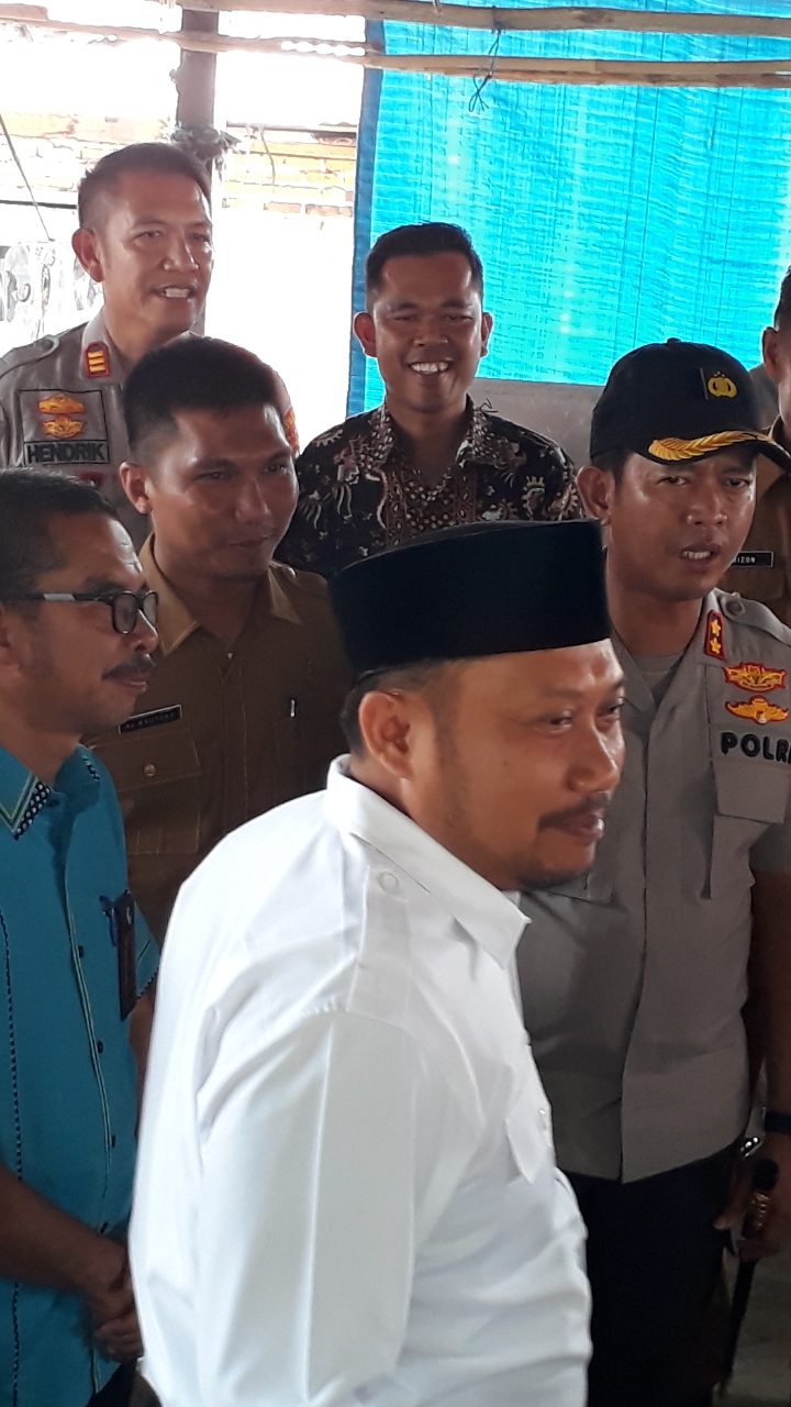 Bupati Kampar dan Kapolres Tinjau Pelaksanaan Pilkades Serentak