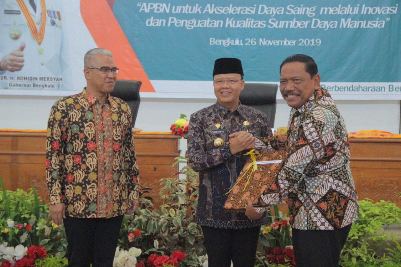 Serahkan DIPA Gubernur Rohidin Pasang Ancang-ancang Wujudkan Bengkulu Maju dan Sejahtera