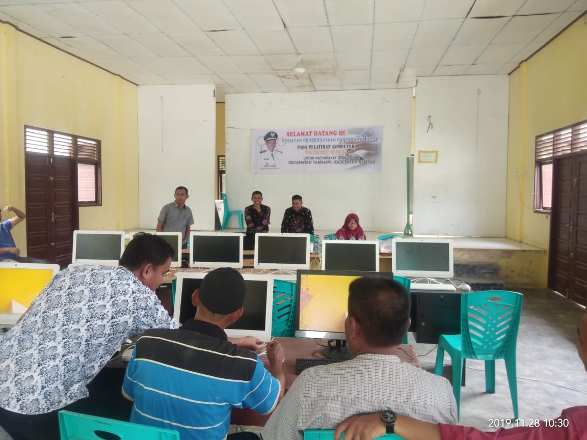 Pemdes Gobah Buka Pelatihan Komputer