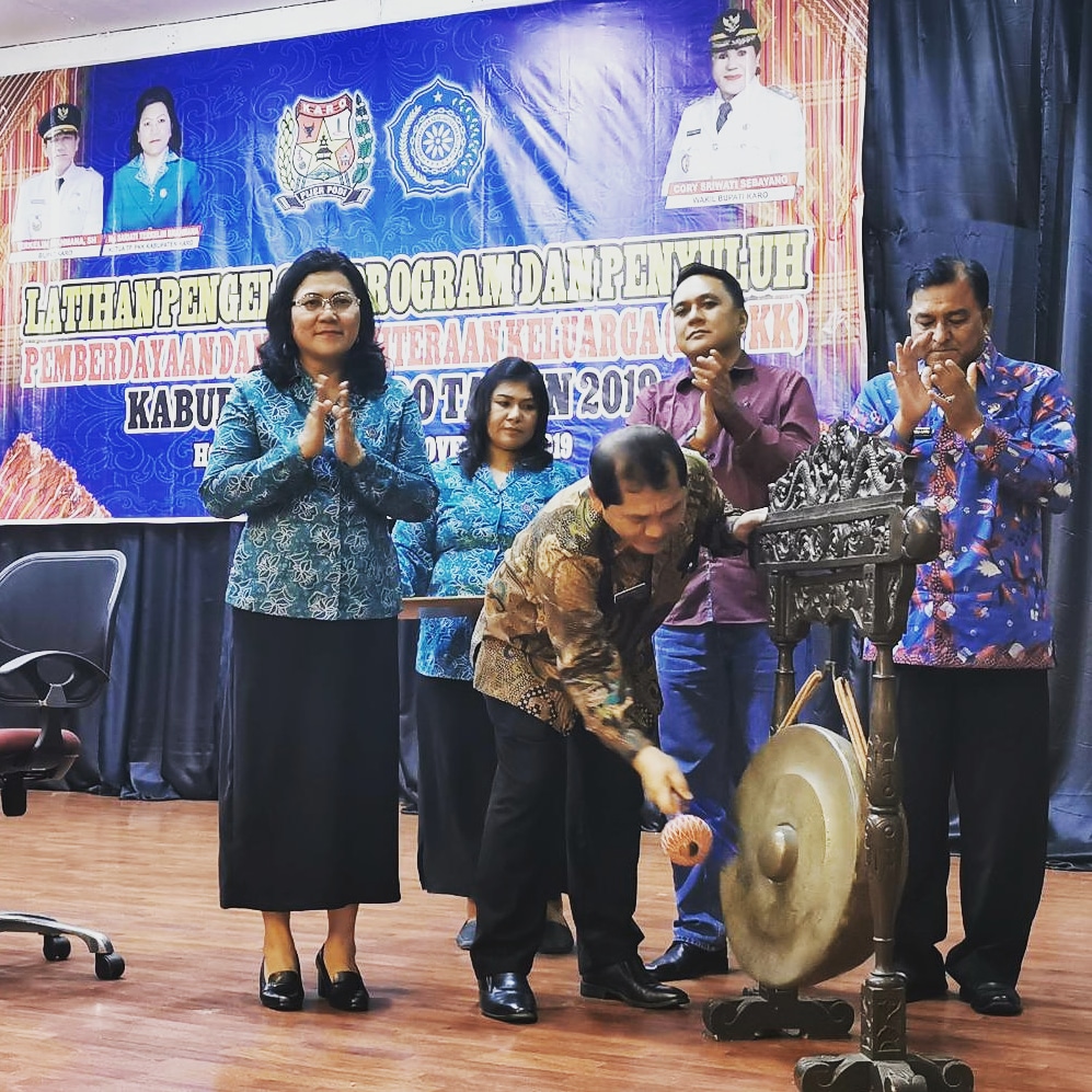 Bupati Karo Hadiri Pelatihan LP3PKK