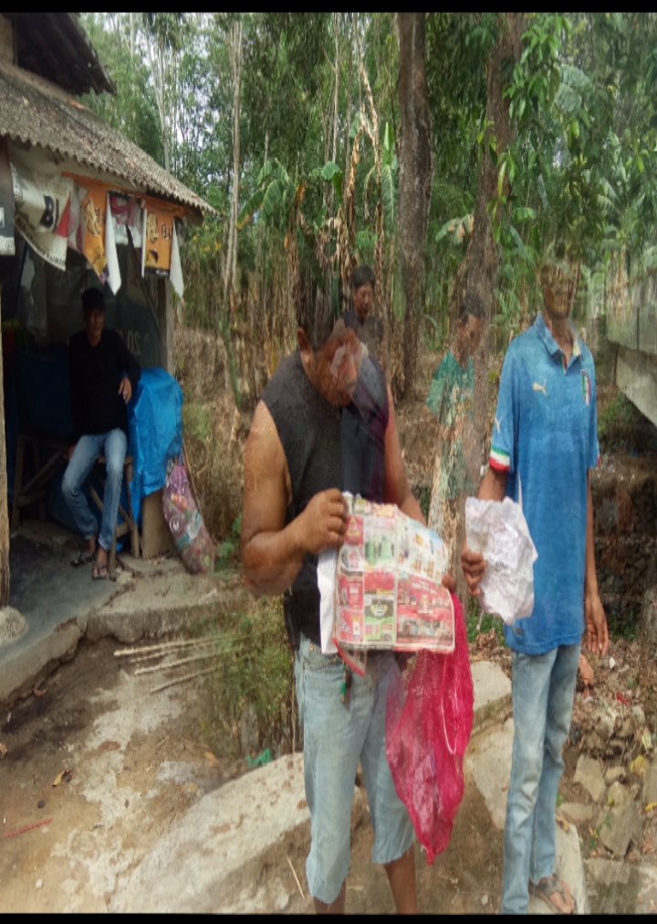 Warga Tiyuh Candra Jaya Keluhkan Sampah 
