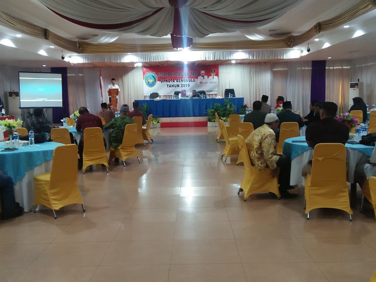 Kesbangpol Sosialisasikan Peraturan Ormas 