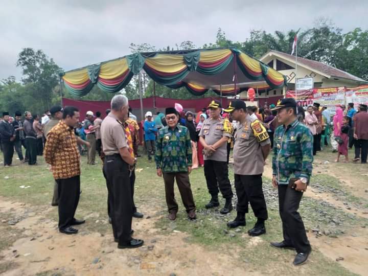 Plt Bupati dan Kepala DPMD Pantau Pilkades Serentak