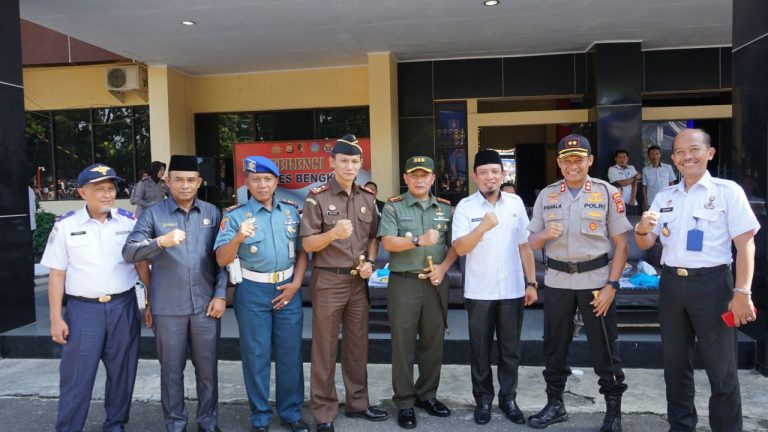 Wawali Hadiri Apel Gabungan Peringatan HUT Satpam ke-39
