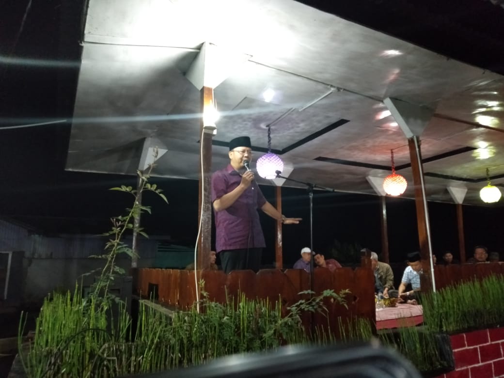 Gubernur Rohidin Makan Malam Bersama Masyarakat Beringin Tiga