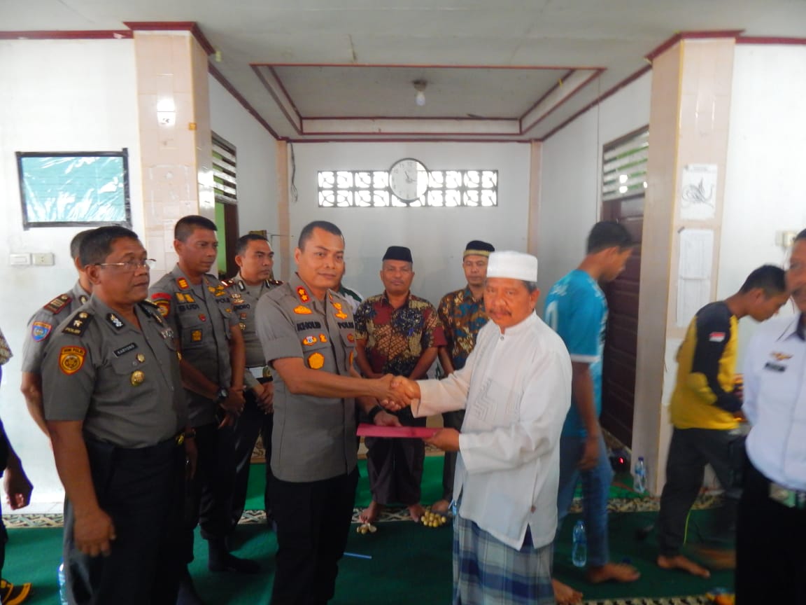 Kapolres Kampar Kunjungi Pesantren Miftahul Muarrif