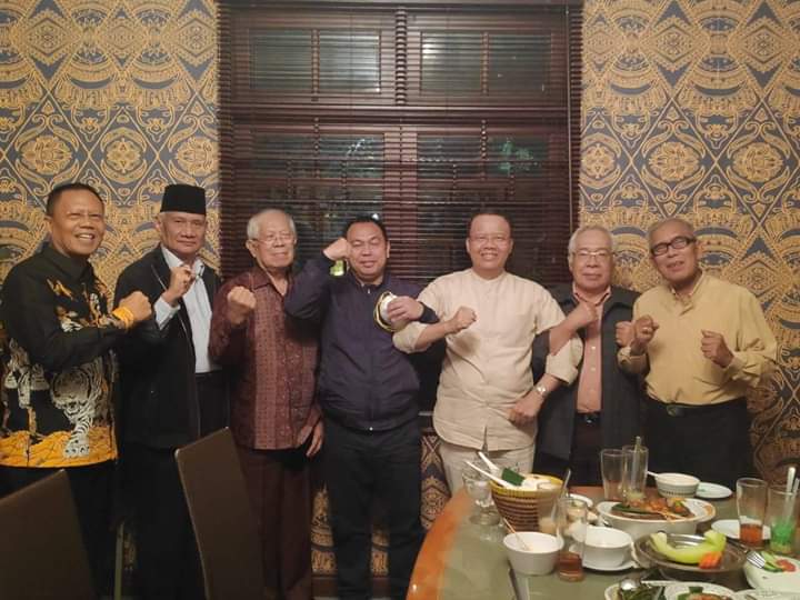 Agusrin dan Tokoh Semaku Satu Suara Dukung Rohidin