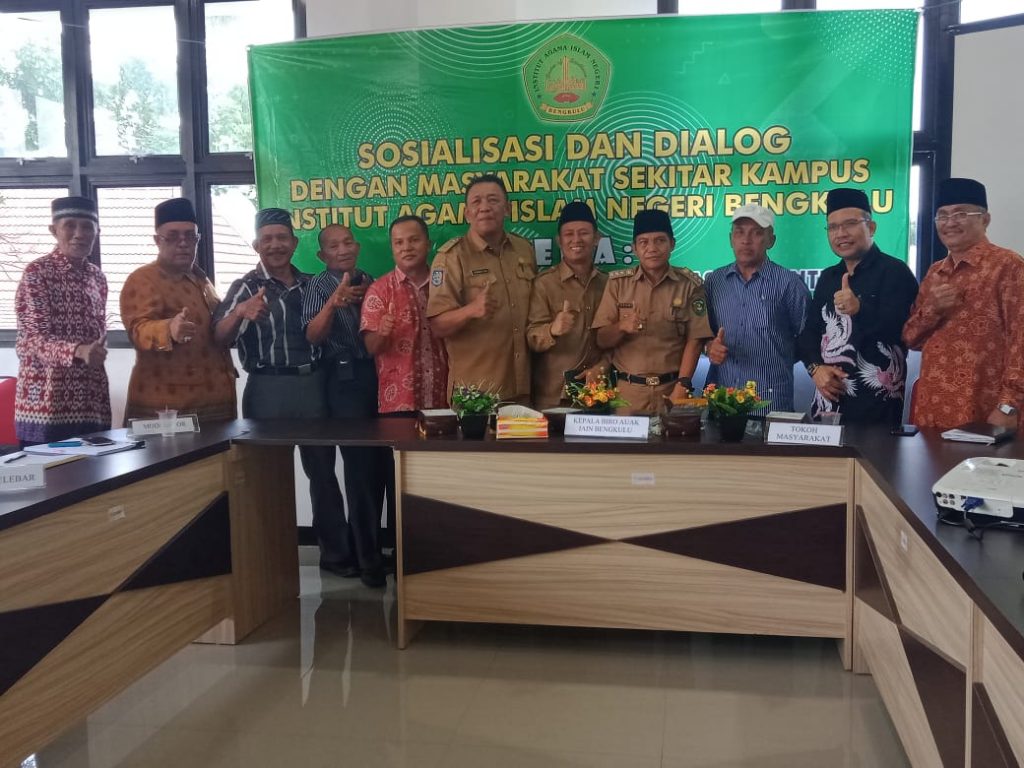 IAIN Bengkulu Jalin Silaturrahmi Bersama Masyarakat Sekitar Kampus