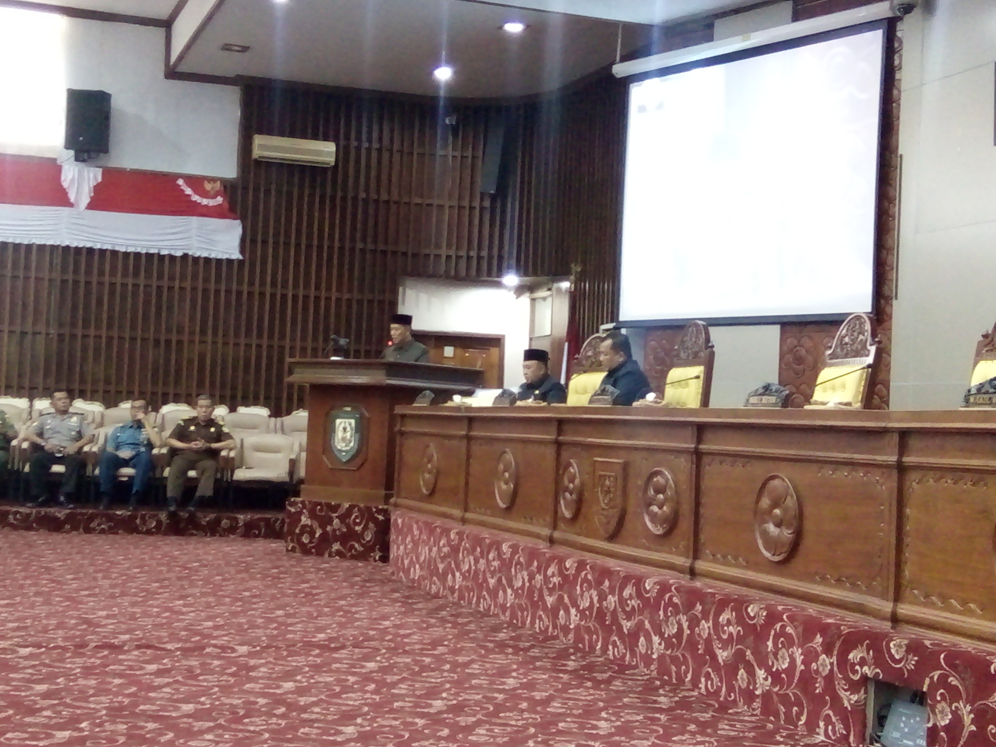 Suasana Rapat Paripurna