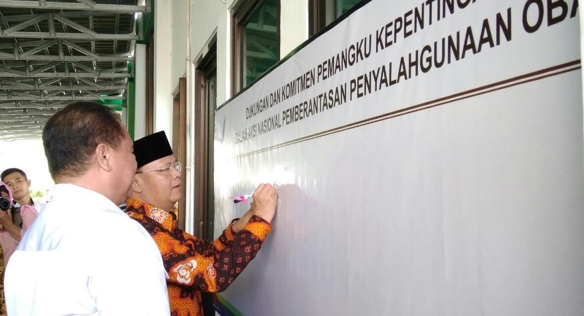 Plt Gubernur Komitmen Berantas Peredaran Obat Ilegal