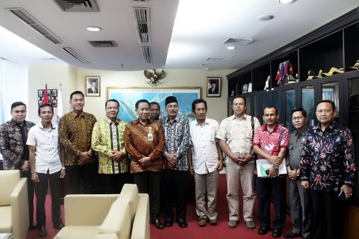 Plt.Gubernur Bengkulu Memfasilitasi Kabupaten Lebong dan Bengkulu Utara Untuk Beraudensi Dengan Direktur Jendral Bina Administrasi Kewilayahan Kemendagri RI.