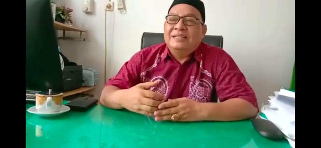 Dekan Fakultas Syariah dan Hukum Dr Imam Mahdi SH MH