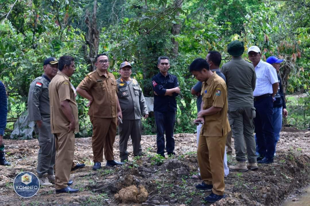 Wabup Karo Tinjau Perjalangan Mbal-Mbal Nodi (Foto/Diskominfo Karo)