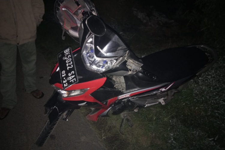 Tabrak Truk yang Terparkir Pengendara Septor Tewas
