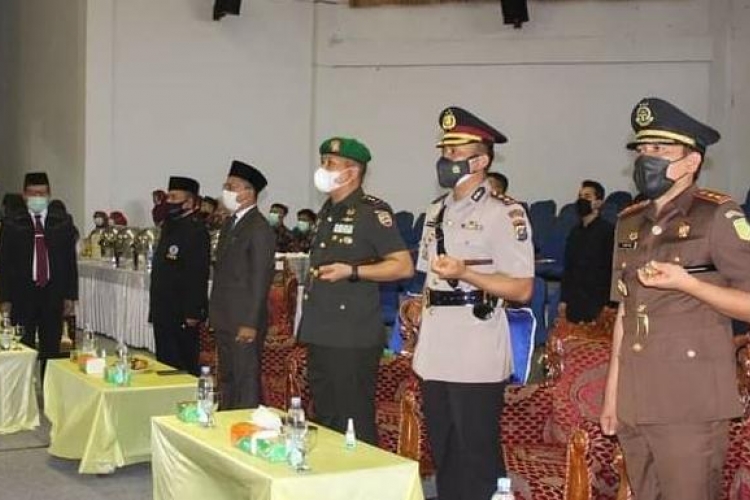 Dandim 0212/Tapsel Hadiri Sidang Paripurna Istimewa DPRD