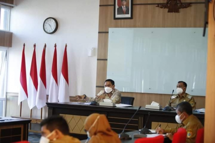 Penuhi Kebutuhan Masyarakat Bupati Pakpak Bharat Harapkan OPD Dapat Bersinergi