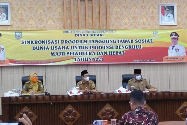 Asisten III Buka Kegiatan Sikronisasi Pengembangan Program Dunia Usaha