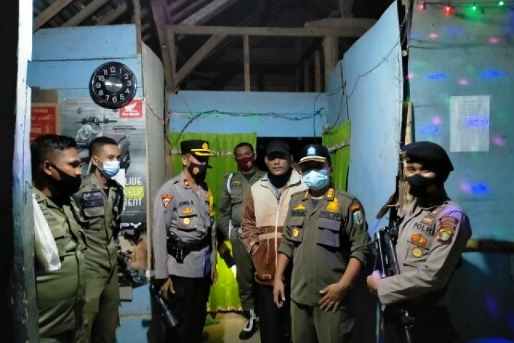 Petugas Gabungan Way Kanan Gelar Operasi Yustisi 