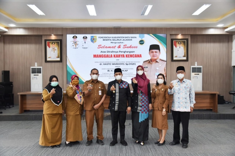 Bupati Batu Bara Terima Penghargaan MKK Tahun 2021