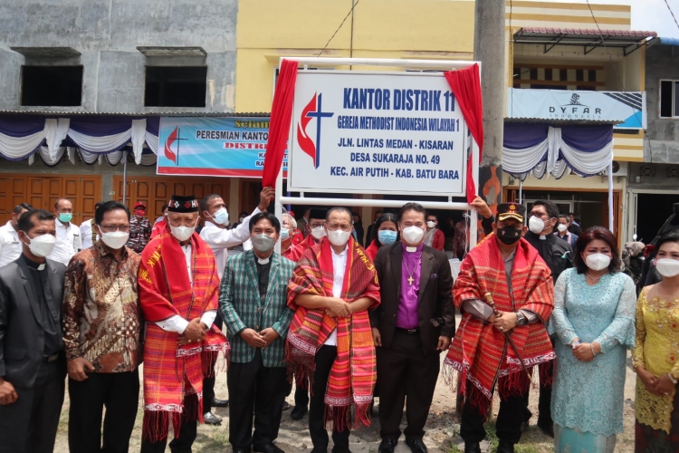 Bupati Batu Bara Bersama Kapolres Hadiri Peresmian Distrik Gereja Methodist Bupati Batu Bara Bersama Kapolres Hadiri Peresmian Distrik Gereja Methodist