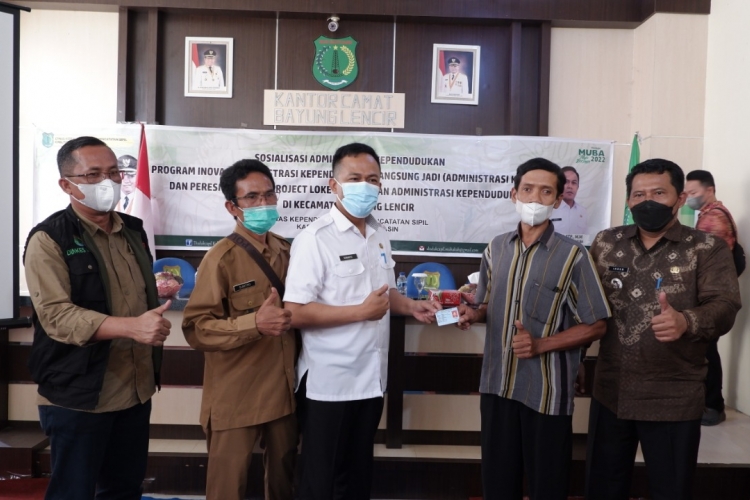 Kantor Camat Baylen Ada Layanan administrasi 'KELADI'