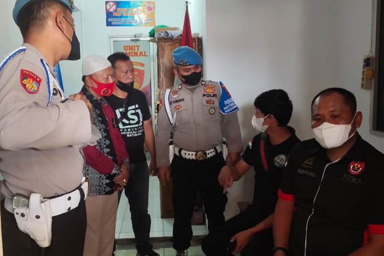 Oknum Polisi Lontarkan Kata Tak Senono Ke Wartawan Terancam Dilaporkan Ke Propam