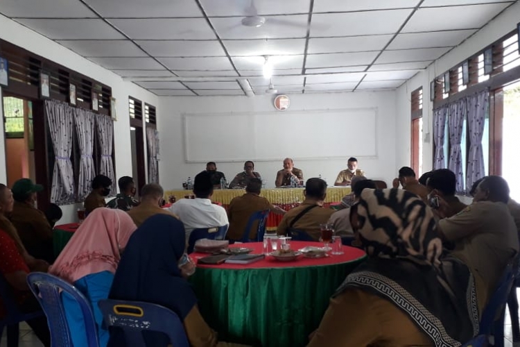 Kanit Sabhara Polsek Bandar Pulau Harapkan Seluruh Instansi Berperan Dalam Percepatan Vaksinasi