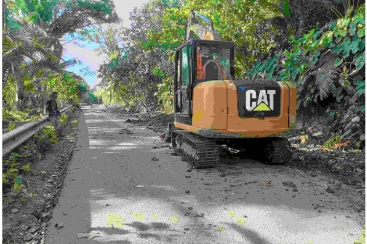 Perbaikan Jalan  Menuju Wisata Pasar Bawah Mulai Di Laksanakan