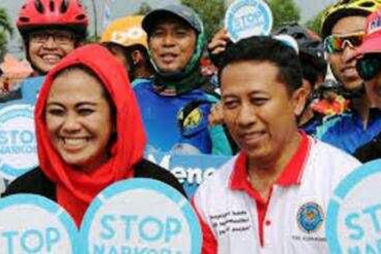 Pegawai Pemkab Karawang Tes Urine