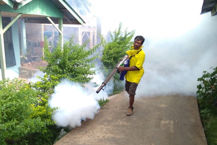 Tampak Fogging Tengah Dilakukan