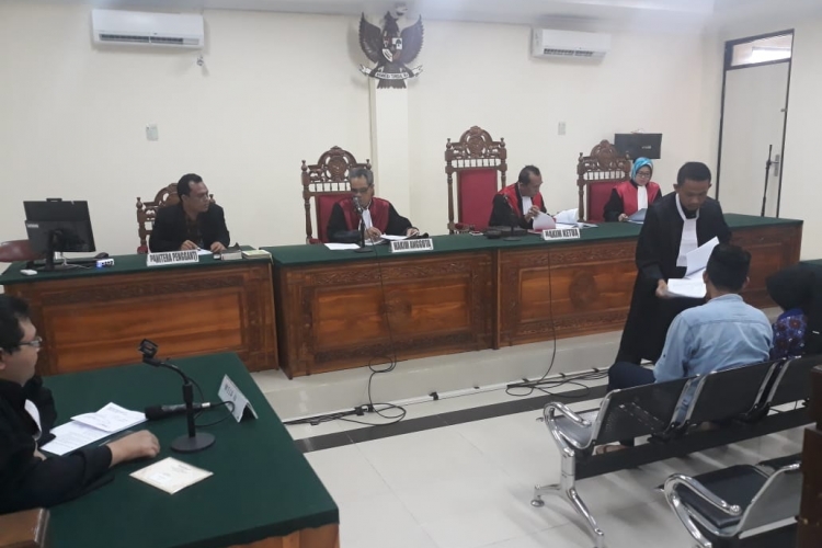 Eksepsi Penasehat Hukum terdakwa Oknum LSM.