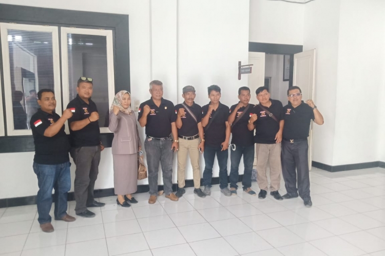 Singa Pers Audiensi ke DPRD Labuhanbatu 