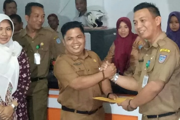 Kepala BPKAD Lama Gelar Sertijab