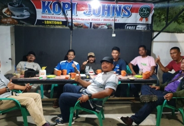 Irwan Indra Ngopi Bareng Insan Pers Labuhanbatu