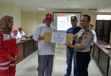 Antisipasi Corona PMI Bengkulu Bagikan 3000 Lembar Masker