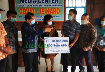 Pemkab Karo Terima Bantuan APD dan Uang Tunai dari PT WEP
