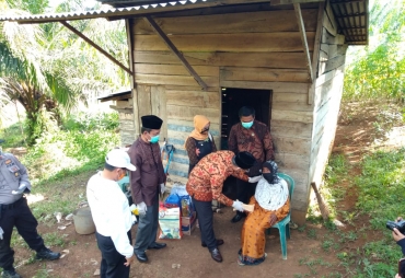 Wujudkan Kesejahteraan Sosial, Pemprov dan Bank Bengkulu Salurkan Bantuan Bedah Rumah