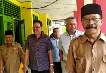 Komisi IV DPRD Provinsi Sidak SMAN 3
