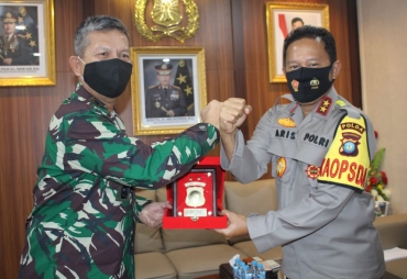 Pangdam I/BB Kunjungan Kerja ke Polda Kepri