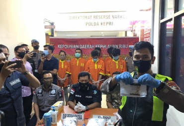 Ungkap Penyalahgunaan Polda Kepri Musnakan 2.155 Gram Shabu