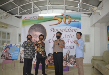 Kapolres Karimun Raih Penghargaan Polisi Sahabat Anak dari Kak Seto
