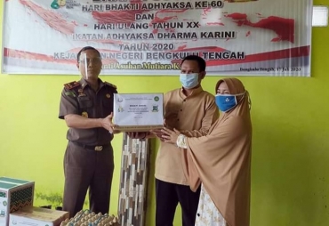 Hari Adhyaksa ke-60 Kejari Benteng Santuni Anak Panti Asuhan Mutiara Kasih