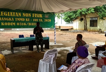 TMMD Hari ke-18 Kodim 0316/Batam Gelar Penyuluhan Wawasan Kebangsaan