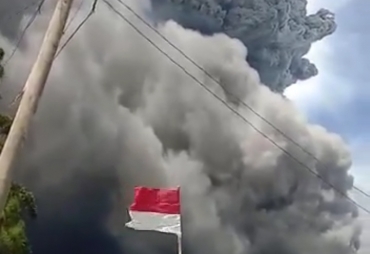 Erupsi Sinabung Menggempur Tinggi Kolom Debu 5000 M