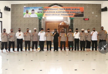 Undang KH Gus Miftah Polda Bengkulu Isi Tahun Baru Islam dengan Siraman Rohani